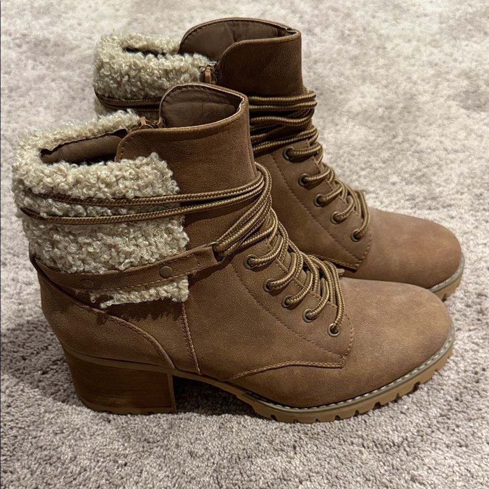 Very G boots with heels! Zipper sides and fur! Too cute ! Size 10 
NWOT